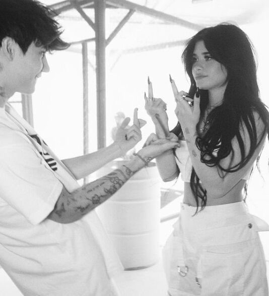 delicatenessa's tweet photo. this photo holds such a special place in my heart 🫂 https://t.co/IAksoiYW7Q