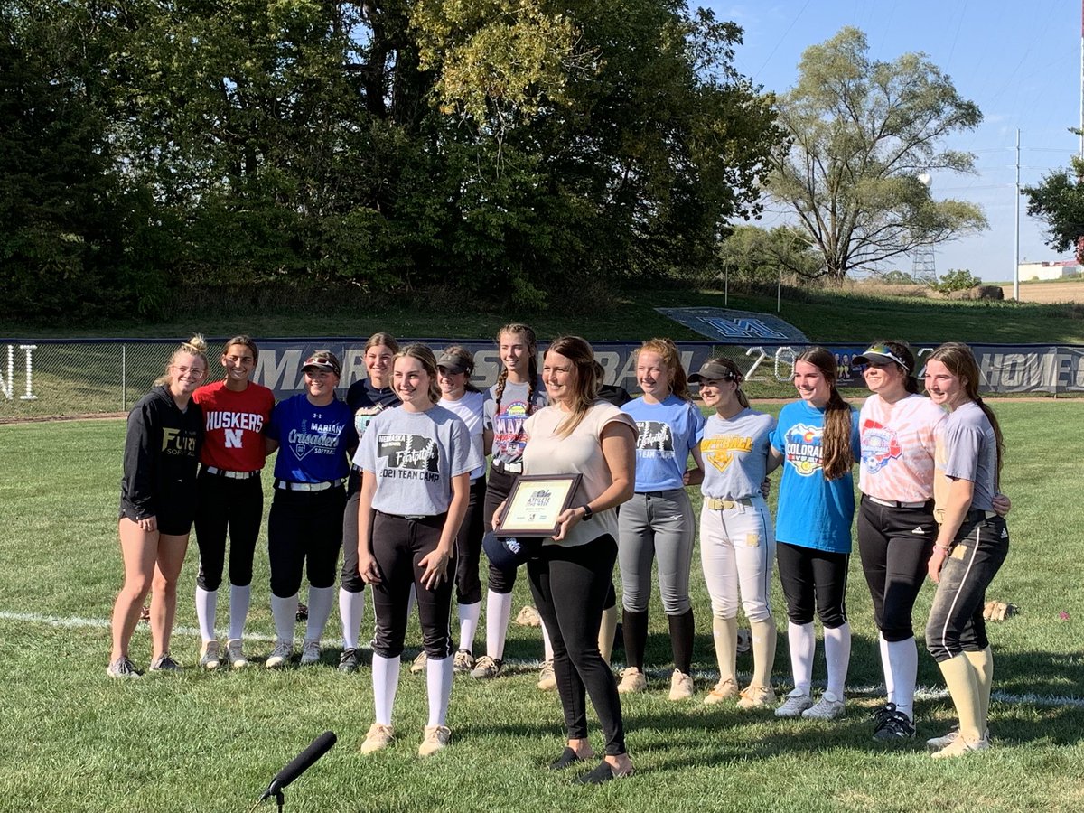 Congratulations to Emma Humpal for the Athlete of the week award presented by Woodhouse and WOWT. Very proud of you ⁦<a href="/emma_humpal13/">Emma Humpal</a>⁩
