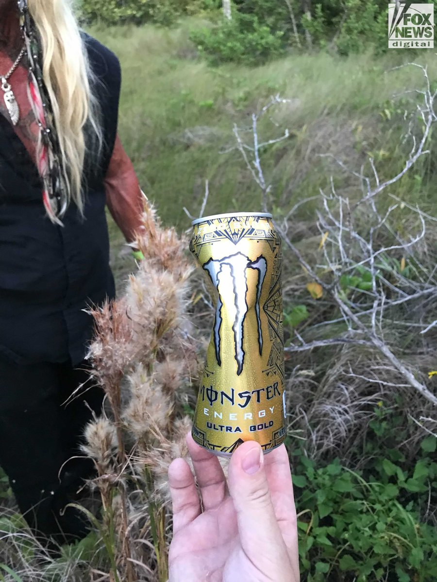 FoxNews's tweet photo. FRESH BITE
SEE IT: What Dog the Bounty Hunter just found in hunt for Brian Laundrie as K-9 team island-hops in pursuit
https://t.co/keVNUzVqSK https://t.co/Gm4zbqkOXB