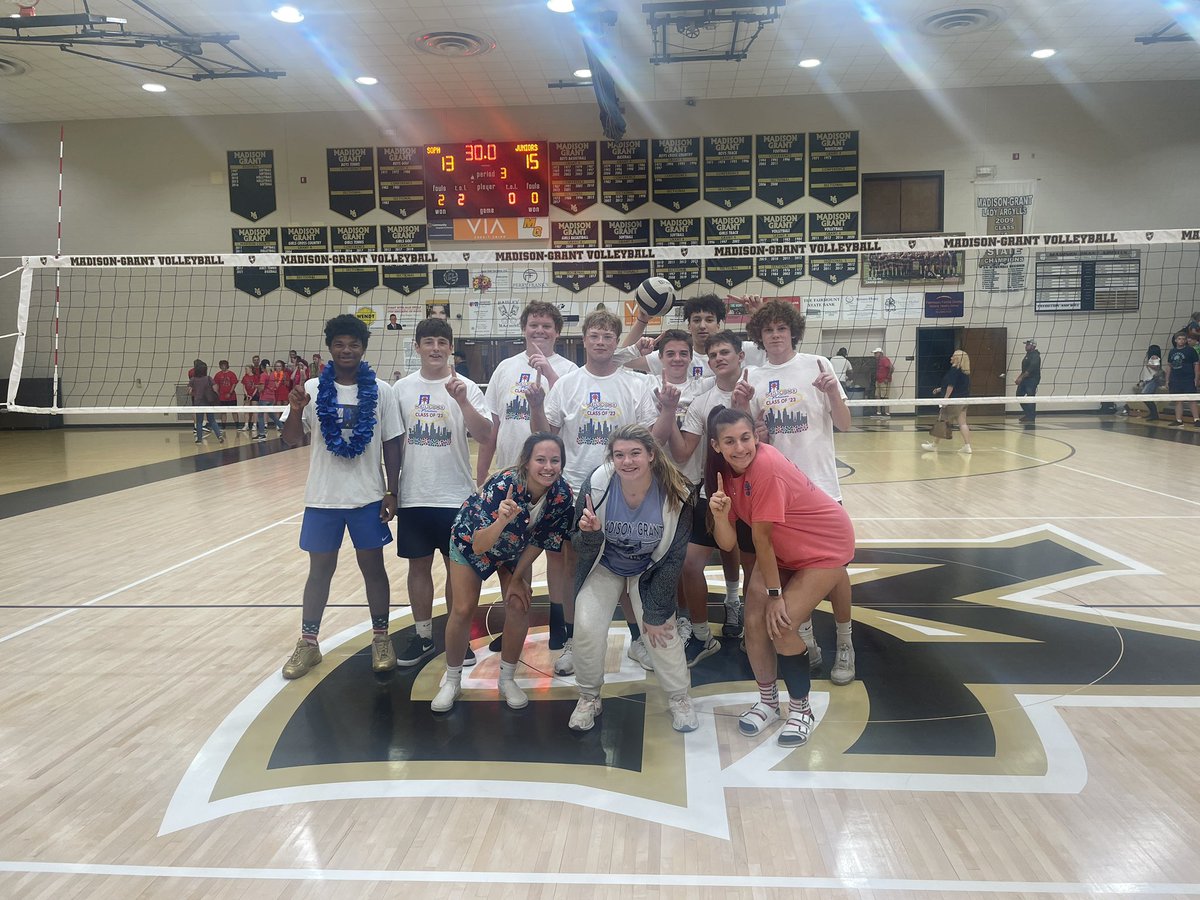 Your Homecoming Boys Volleyball winners…the juniors! #WeAreMG #HoCo2021