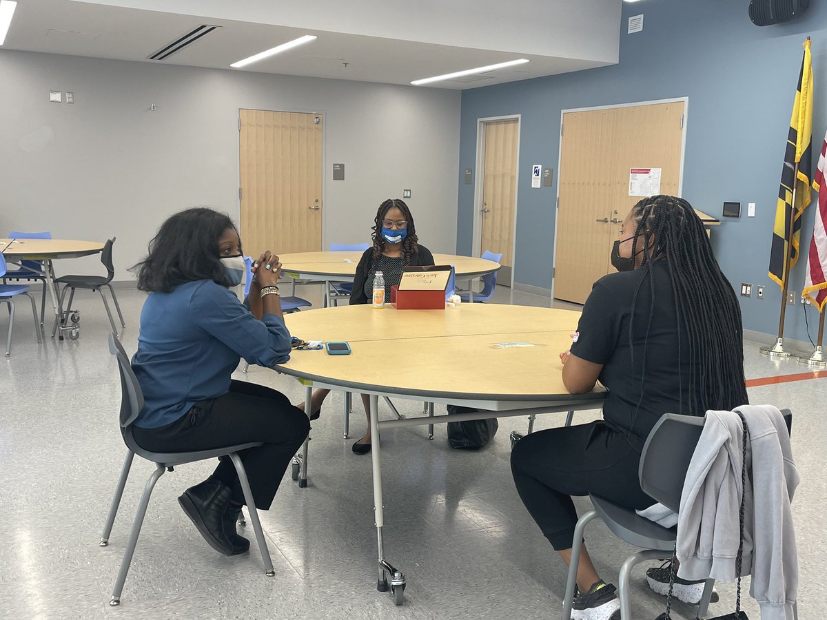 Principal Lewis (@latoyalewisltm) on Twitter photo Our first Chat & Chew of the school year. You can learn so much talking with parents. I didn’t know our students frequent Six Flags and really enjoy it. We are definitely going to get our students out in the community more as soon as possible. <a href="/LoisTMurray1/">Lois T. Murray Elementary/Middle School</a> #limitlesslions Our first Chat & Chew of the school year. You can learn so much talking with parents. I didn’t know our students frequent Six Flags and really enjoy it. We are definitely going to get our students out in the community more as soon as possible. <a href="/LoisTMurray1/">Lois T. Murray Elementary/Middle School</a> #limitlesslions