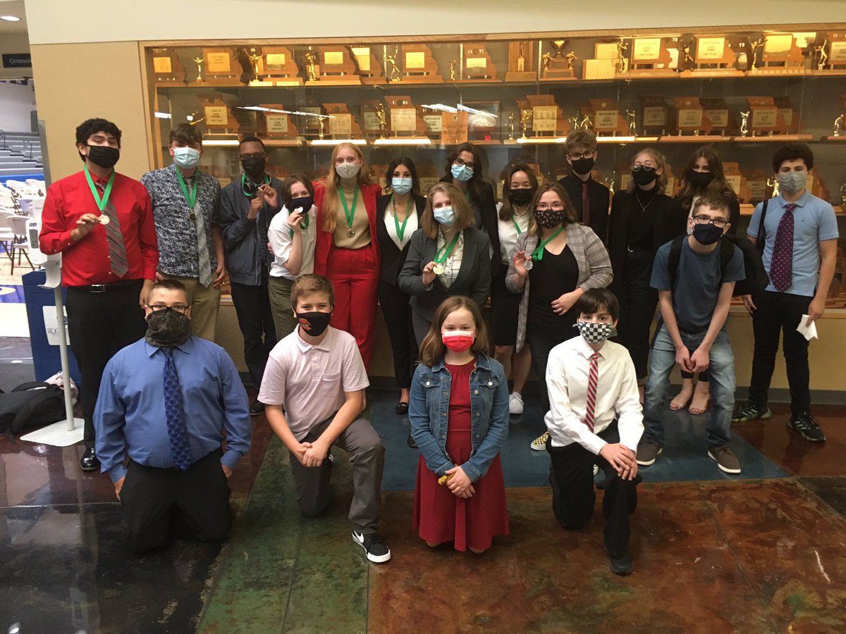 GVHS_SpDeb's tweet photo. Great results from Parliamentary Debate tonight at Rockhurst! Everyone did VERY well and a special congrats to our Medalists: 

Varsity:
1st- Havard/Williams
2nd- Myers/Spangler

Novice:
1st- DeWeese/Gottman
2nd- Poblete/Jackson
3rd- Brotherton/Tan https://t.co/UChhTvaadc