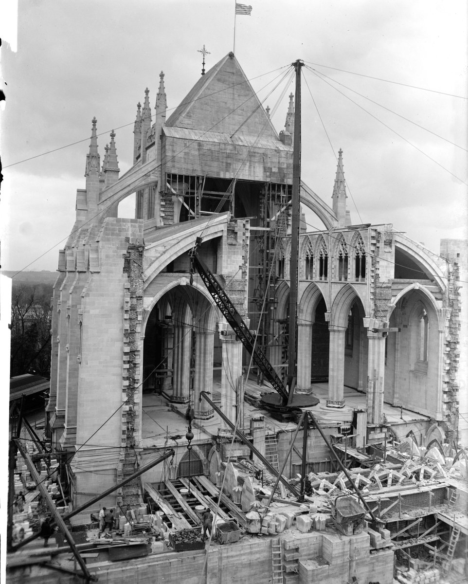 Washington National Cathedral tweet media