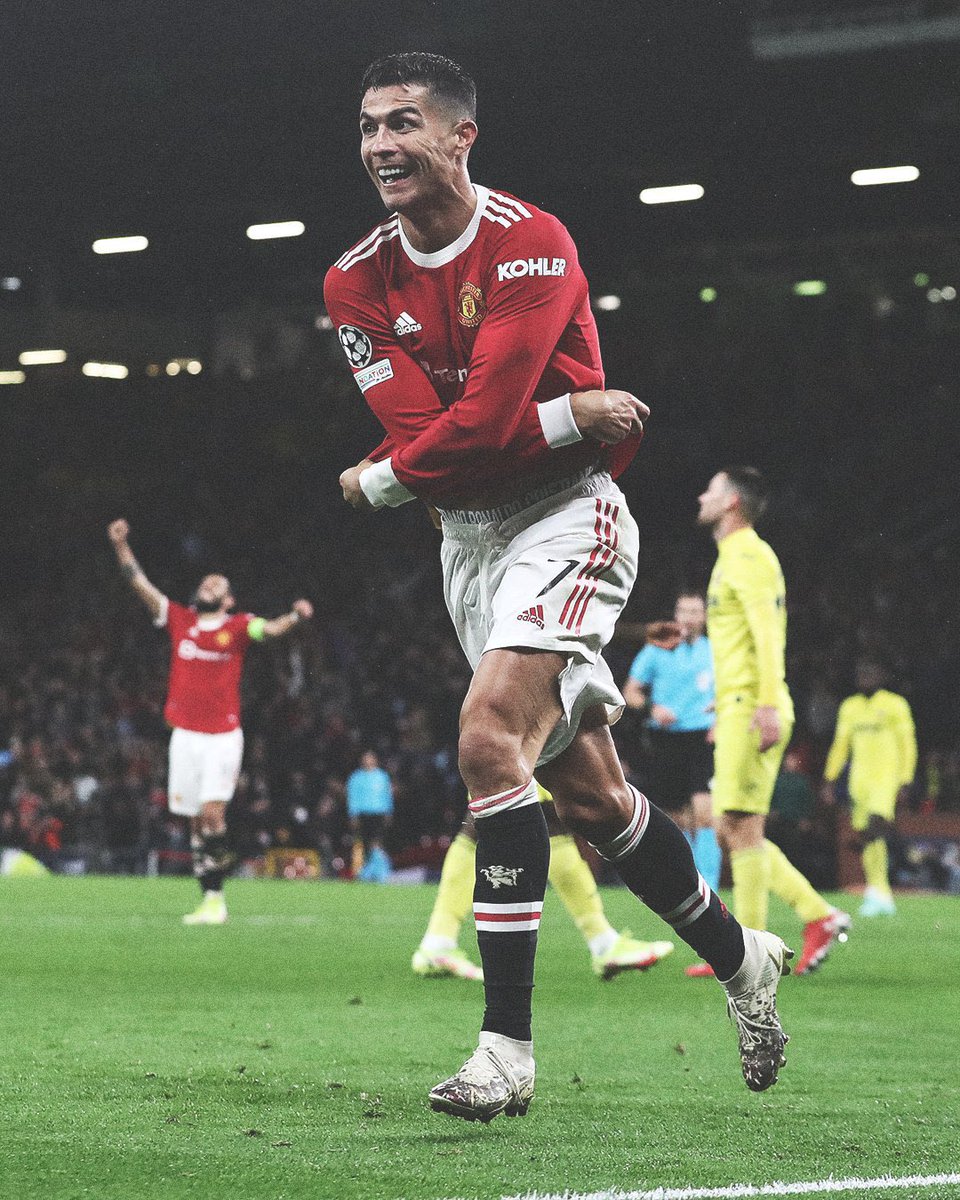 Who’s Your GOAT 🐐 
🔁 Retweet For Messi
❤️ Like For Ronaldo