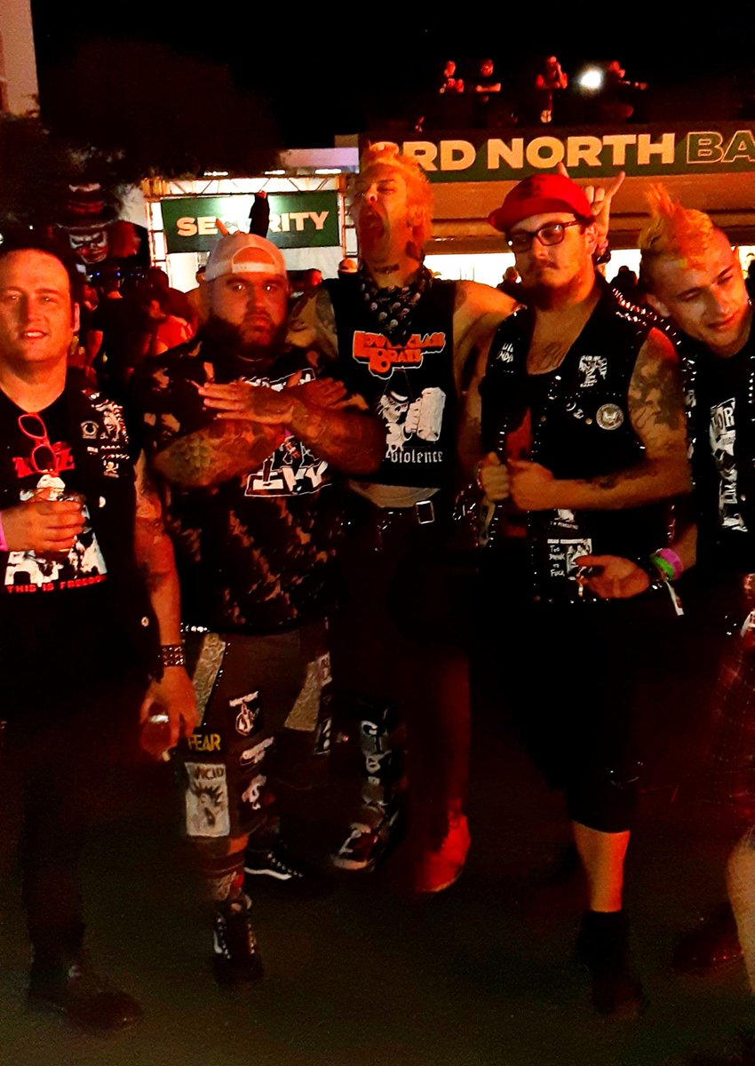 SmokeyMcPenguin's tweet photo. Punk Rock Bowling 2021

#punx #prb2021 #penguinGang #LasVegas https://t.co/wA8bZK45D5