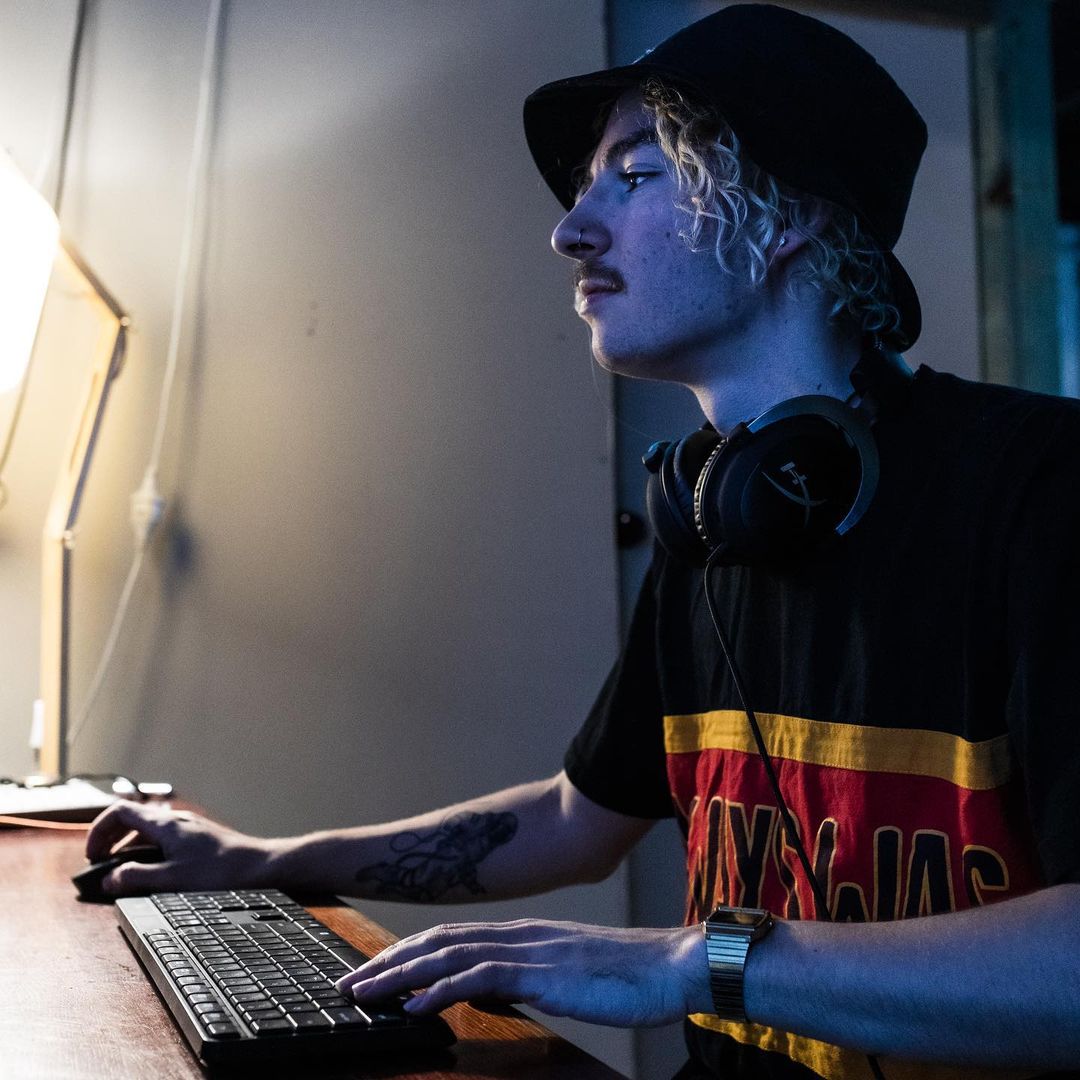 BlakLabel_Music's tweet photo. @alf_the_goat in the Blak Label Studio 🔥 https://t.co/bcIFw9pB3J
