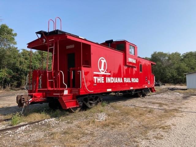 IndianaRailRoad's tweet photo. How it started vs how itโs goingโฆ Sheโs beautiful! #inrd #inrdvibes #inrdteam https://t.co/6NaH35Qmeq