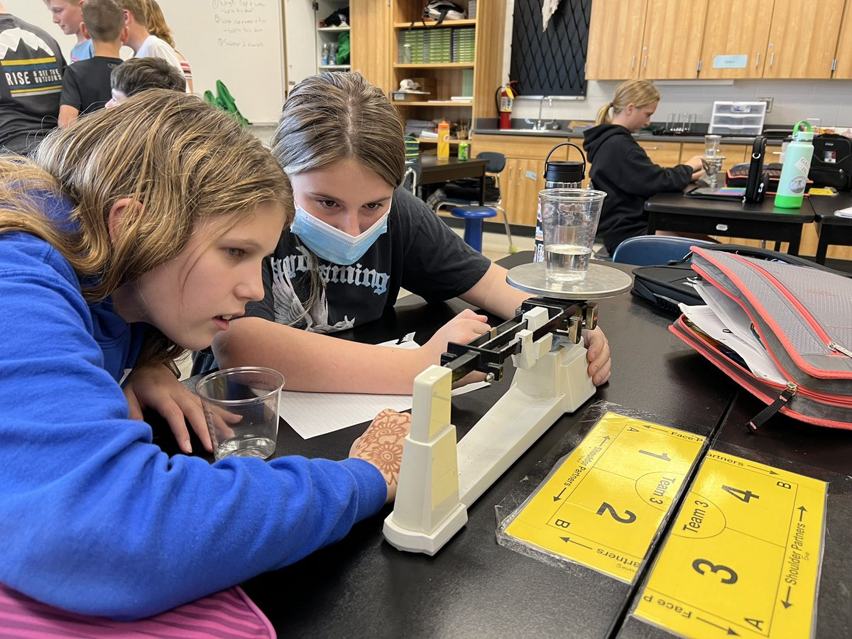 RobJacksonSMS's tweet photo. We have fish! PBL is fun and effective, but sometimes it feels one step short of chaos! https://t.co/gwKpy9yinf