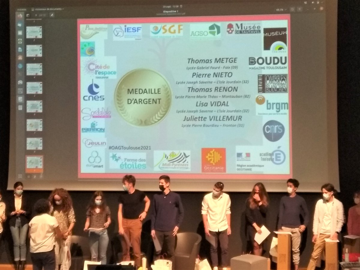 LyceeSaverne's tweet photo. 🥈🥈Médailles d'Argent aux #Olympiades académiques de #géosciences 2021 pour Lison Vidal et Pierre Nieto !
👏Toute notre #admiration et nos #félicitations !
🙏Infinie gratitude à leurs professeurs ! 👏
#LIsleJourdain 🥈#TG01 🥈#TG03 https://t.co/ahS4R2kpKX