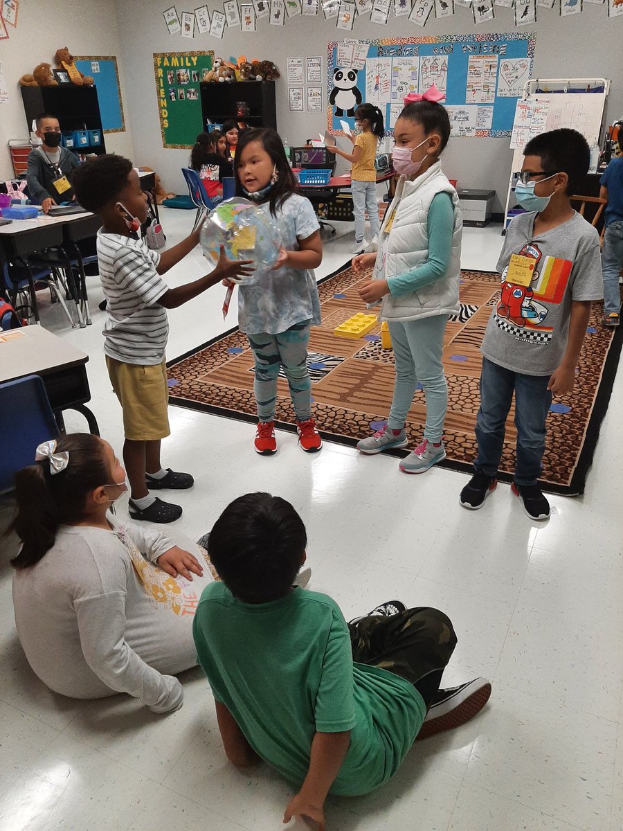 CEnriquez7878's tweet photo. We played Count Around the Rug by 2's and 5's today. They had so much fun, they even wanted to play during inside recess. Start at any number within 500 but #mathstretch within 1,000. Thanks to my team for teaching me this game! 😁 https://t.co/AtIMwc7har