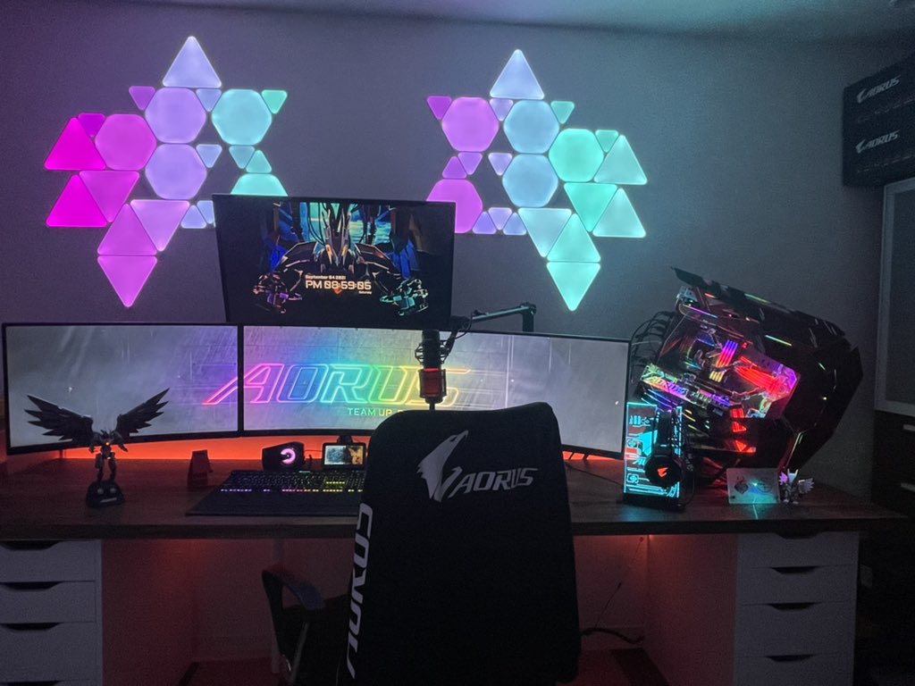 Naorus_FA01's tweet photo. #AORUSSetup #GamerSetup @AORUS_JP #AORUS
i love AORUS♥️
Z490 AORUS ULTRA G2 Edition
AORUS m.2 512GB
AORUS RGB AIC SSD 1TB
AORUS RGB memory 4400MHz 32GB
AORUS RTX 2080 Super WaterForce
AORUS monitor CV27Q x3
AORUS ROBOT
AORUS chibi
AORUS H5
AORUS P9
AORUS AMP900 https://t.co/B4JbGsaEwV