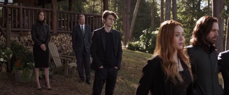 Тай симпкинс марвел. Тор и харли квинн. Тай симпкинс харли кинер. Тай симпкинс железный человек 3. Лаура гилберт харли квинн.