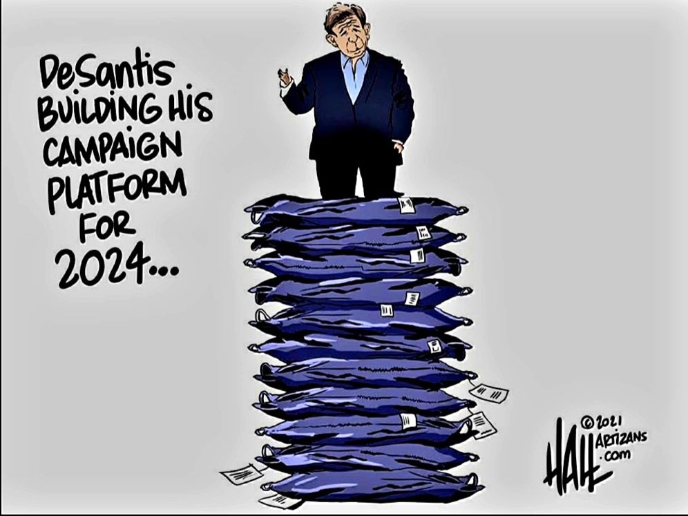DrEricDing's tweet image. Body bags in Florida. @GovRonDeSantis 

HT @halltoons #COVID19