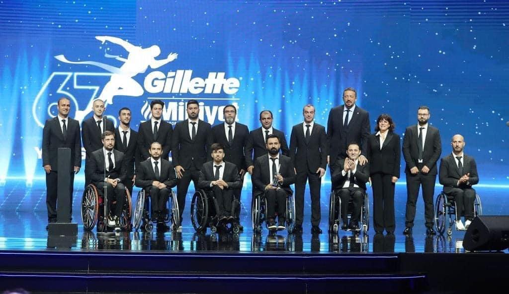 🏆@gaziantepbeld ve @gaziantepfk sporcularımızın da aralarında olduğu Tekerlekli Sandalye Basketbol Milli Takımı PARALİMPİK olarak Gillette <a href="/milliyet/">milliyet.com.tr</a> Yılın Sporcusu Ödülleri’nde yılın sporcusu ve takımı seçildi.🏀

Tebrikler Samet Toptaş ve Selim Sayak 👏