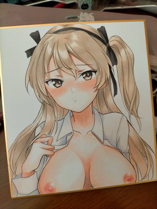 愛里寿ちゃん

左側の愛里寿ちゃんは難ありです😭
左乳房に水滴こぼしてしまい…さらに焦って擦ってしまいボコボコしてます 