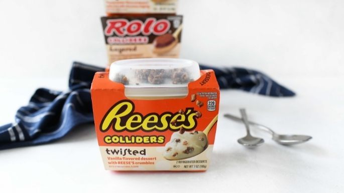 AskChefDennis's tweet photo. Experience your favorite HERSHEY’s favorites in a NEW way! Check out
@colliders ready to eat desserts in a variety of flavors. Find them, now available at
@Walmart, in the refrigerated section.
PLUS, enter to #WIN a $50 G.C. ➡️ https://t.co/R7DYmjZYO6
#ad #CollidersatWalmart https://t.co/qAIeVIxWDE