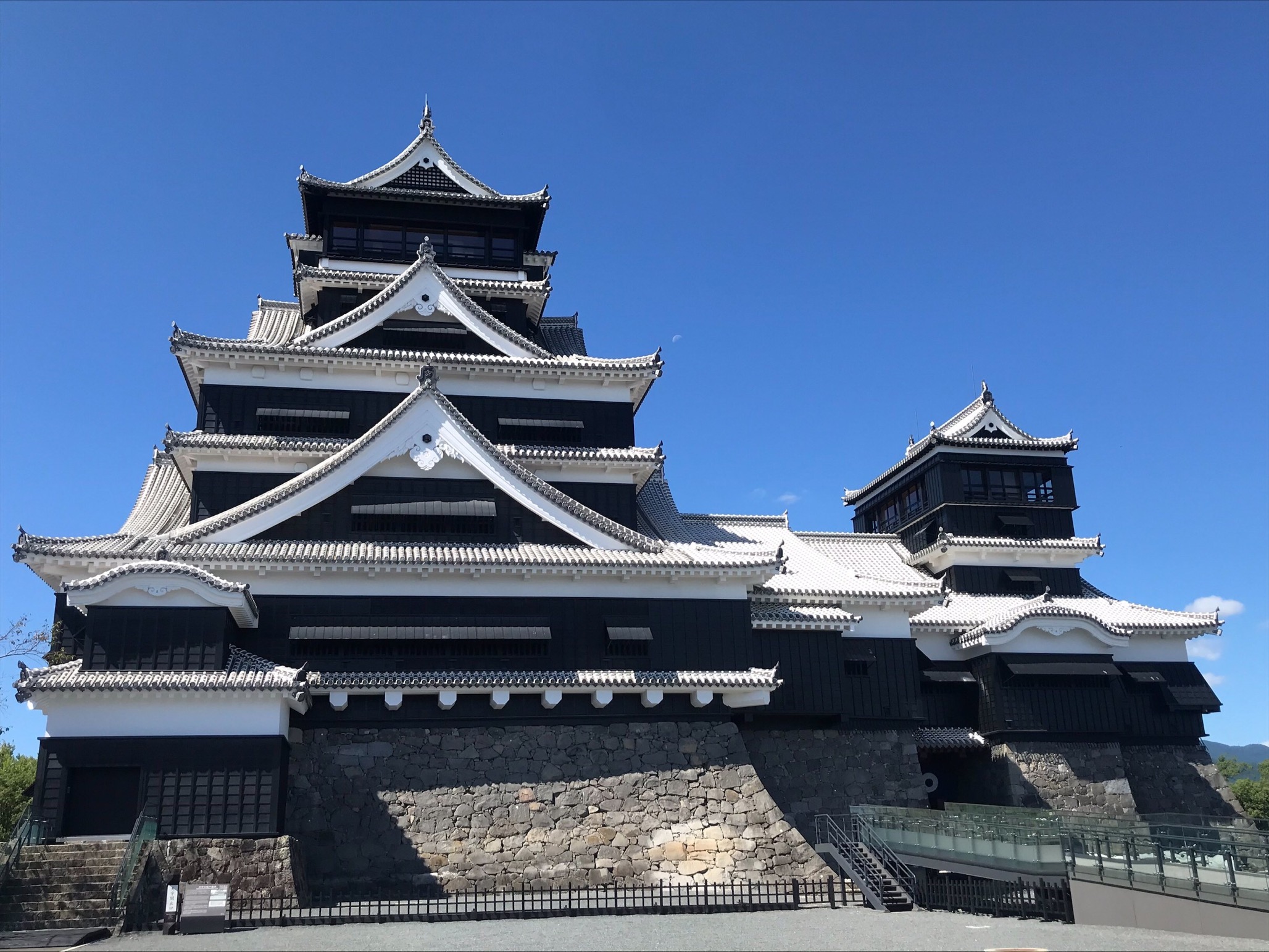 〒 第１０弾 ご当地フォルムカード 熊本【熊本城大天守鯱】 〒 ご当地フォルムカード第10弾・スペシャルカード期間限定販売の