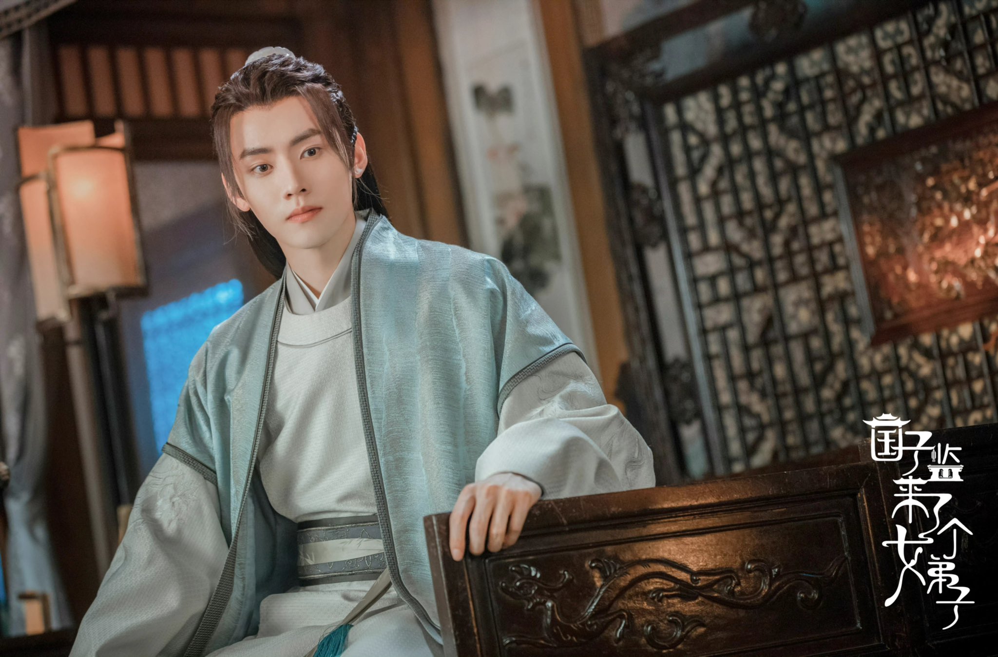 Императорский колледж поступает ученица дорама русская озвучка. Девушка в императорском колледже дорама. В имперский колледж поступает ученица дорама. Сюй кай чен в имперский колледж. Чжао лу сы исторические дорамы.