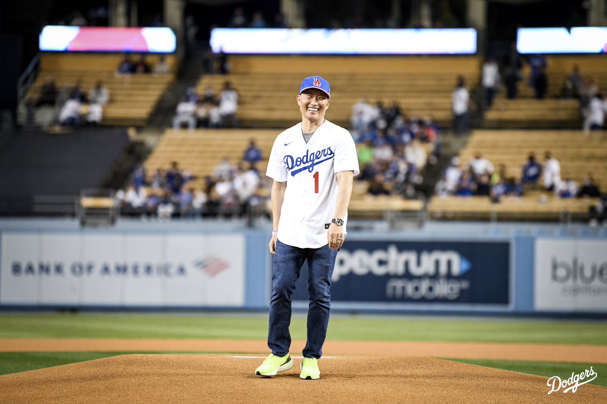 Los Angeles Dodgers on X: Chan Ho Park and @danieldaekim in the