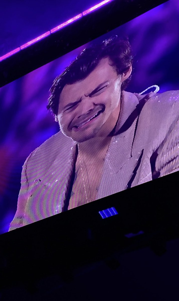 canyonmoonblu's tweet image. WHEN HE ANNOUNCED IT WAS A BABY GIRL HE FAKE CRIED I CANT