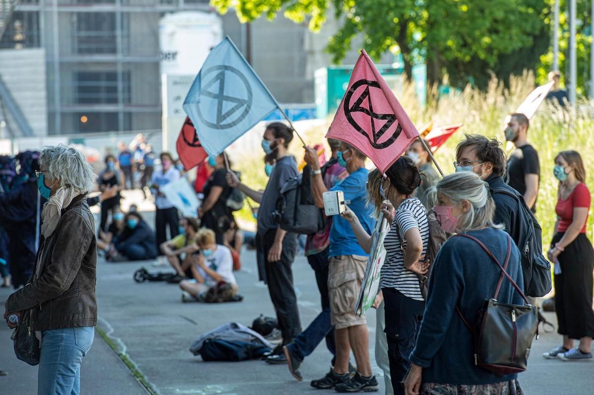 Extinction Rebellion 🇨🇭 | aktiv sein tut gut tweet media