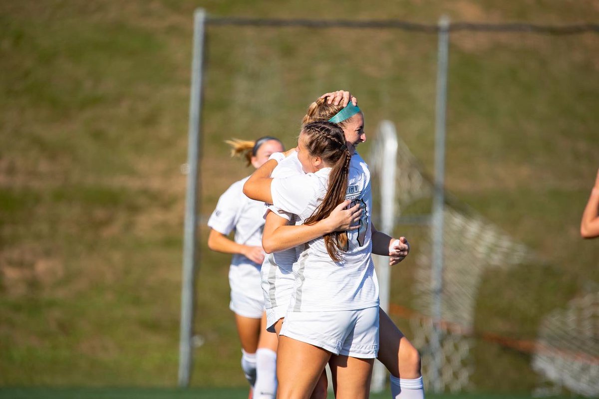 NGUAthletics_'s tweet photo. Cru South > cru North. #TwoDubs https://t.co/ft70HiBvPt