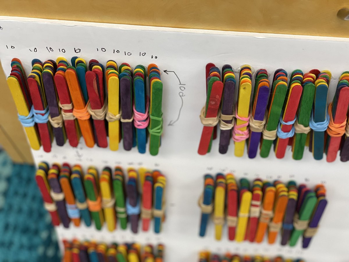 darfishdoto's tweet photo. @kassiaowedekind Oh - and the rainbow loom band group was very intentional with color…changing colors every 10 bands.  The popsicle stick group also wanted to use different colors in stacks of 10 so people could see their 10s and know each group had 10 piles of 10 sticks. https://t.co/Gy6dCSclYM
