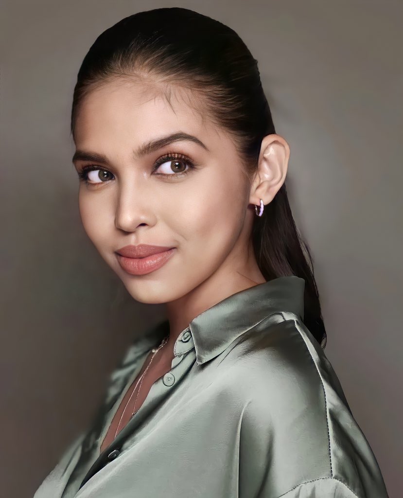 ForeverFunny_24's tweet photo. Positive outlook, positive energy, positive outcome.@mainedcm 

#MaineMendoza 

©️ff:
celestetuviera 
 juansarte 
stylizedstudio
jolobayoneta
lizzzuy https://t.co/l87ohN6NGK