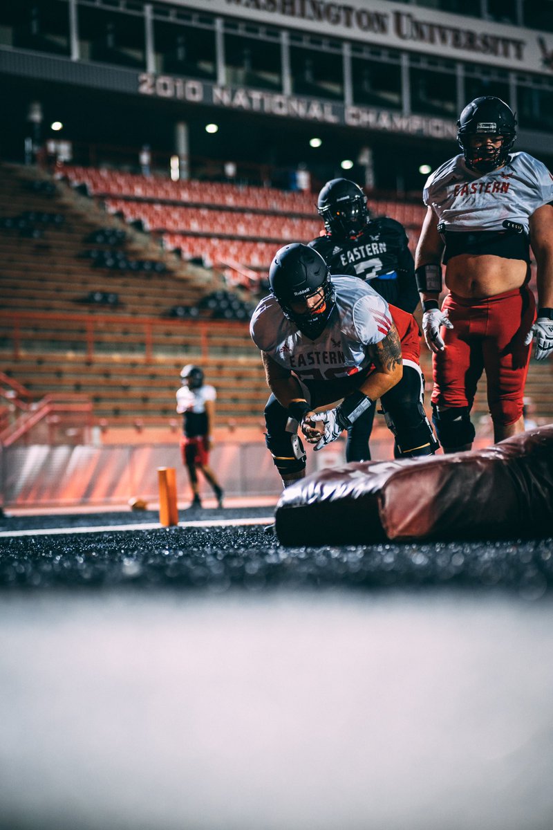EWUFootball's tweet photo. Big dogs are ready to go😤 #GoEags https://t.co/Ekf1QxkxRE