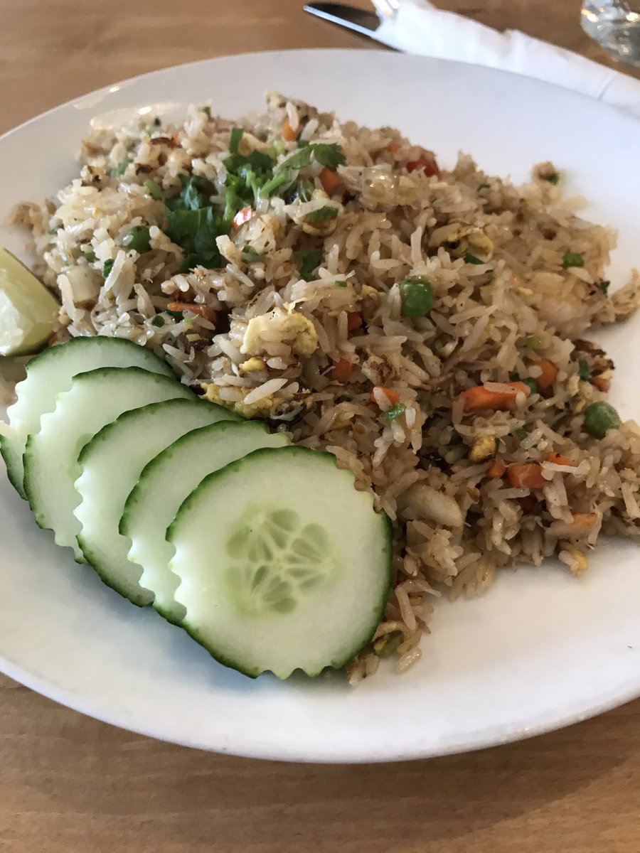 erwinchuk's tweet photo. Lunch at Cha Yen Thai Cookery to satisfy my crab fried rice craving. #boston #bostoneats #watertownma #thaifood #eastendwatertown #friedrice #crabfriedrice #bostonfood #dinelocal #supportsmallbusiness #supportlocal #thairestaurant #chayenthaicookery #supportaapi https://t.co/zoAkWrJ9Aq