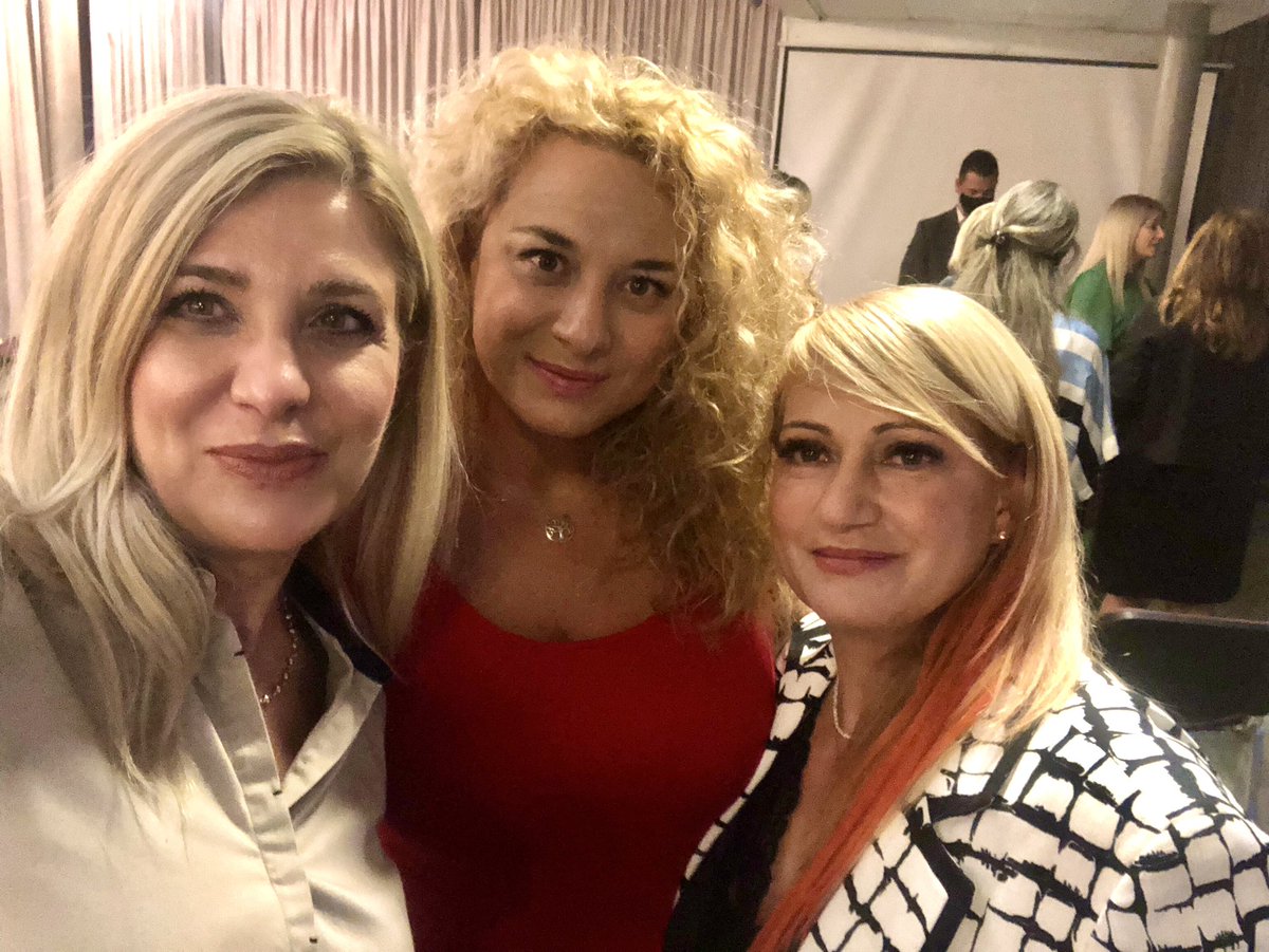 A night with Xarazo!
Organized by the President Ms Georgia Neophytou and her team. On this occasion they have invited The President of Cyprus Parliament Ms Annita Demetriou, who delivered a very impressive speech about Gender Equality and solutions!