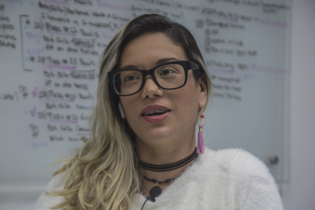 contrapuntovzla's tweet photo. #29sep Mónica Tamarones: “Llegaras siendo tú y saldrás convertida en la mejor versión de ti” https://t.co/44M7TCWMGo https://t.co/th0Gp6fzwA