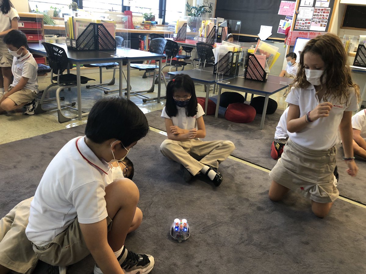 What is a command? What happens when you combine a sequence of commands? How are commands related to coding? G1 Ss explored coding using the floor robots.