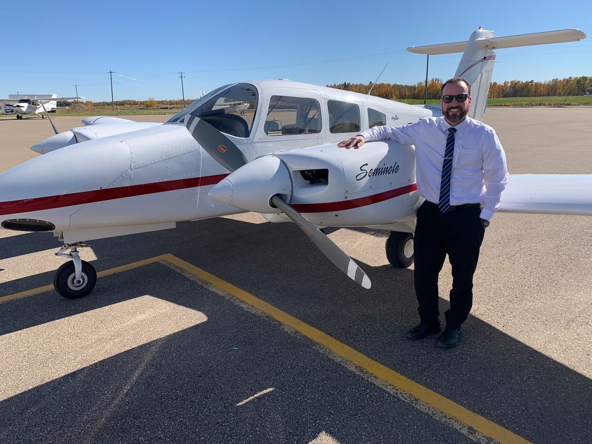 efcclub1's tweet photo. Congratulations to our very own amazing instructor Bruno in completing his multi engine rating today!!!
.
.
#congratulations #multi #multienginetraining #flighttest #passed #piper #seminole #twoengines #flighttraining #flying #pilotlife #avgeek #flywithme #efcclub1 #efc1927 https://t.co/hCmvwI9V3s