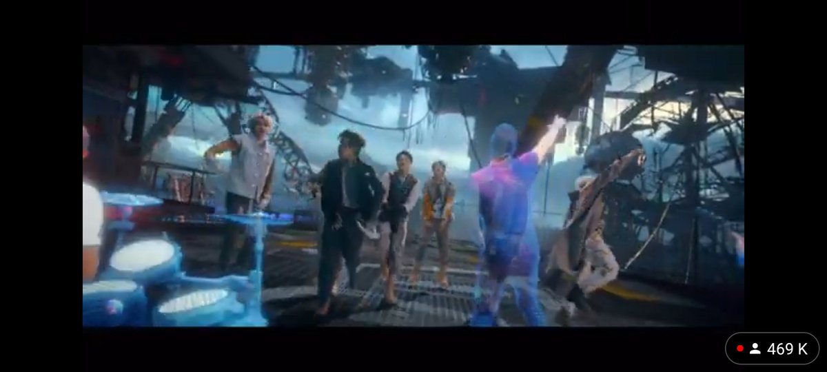 ceci_jikook's tweet photo. Waooo #BTS_twt #BIGHITMUSIC #ARMY  #KimNamjoon #KimSeokjin #MinYoongi #junghoseok #PARKJIMIN #KimTaehyung #JEONJUNGKOOK #BTS #COLDPLAY #ColdplayXBTS https://t.co/o0GRmVaYB6