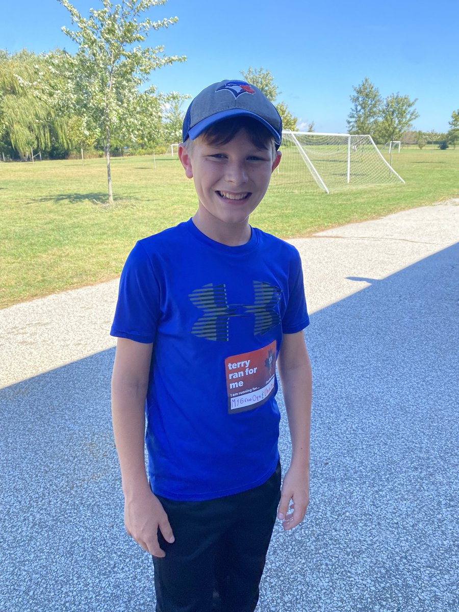 Our school <a href="/GoreHill_PS/">Gore Hill PS</a> held its 14th annual <a href="/TerryFoxCanada/">Terry Fox Foundation</a> run on Friday, Sept. 24th, 2021 with cohorts going out to support his dream. #terryfoxschoolrun Way to go 🐊! We crushed our goal of $600 to help cancer research. <a href="/gecdsbpro/">GECDSB PR</a> Thank you Theissen’s Orchards for the 🍎’s