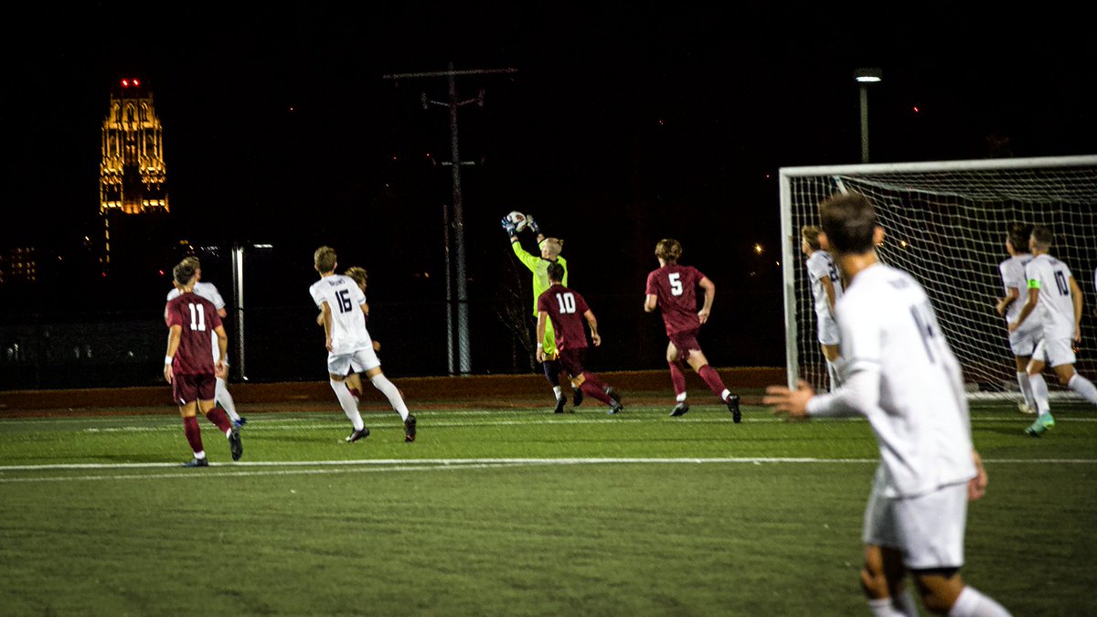 Bruins defeat visiting Bellarmine 1-0 Tuesday evening at 🌹 Park to close out month of September 5-1-1, earn program record fifth-straight home victory 🐻⚽ 

📰 🔗 belmontbruins.com/x/ykpld

📸 - <a href="/MDEpangdemic/">David Pang</a> 

#ItsBruinTime