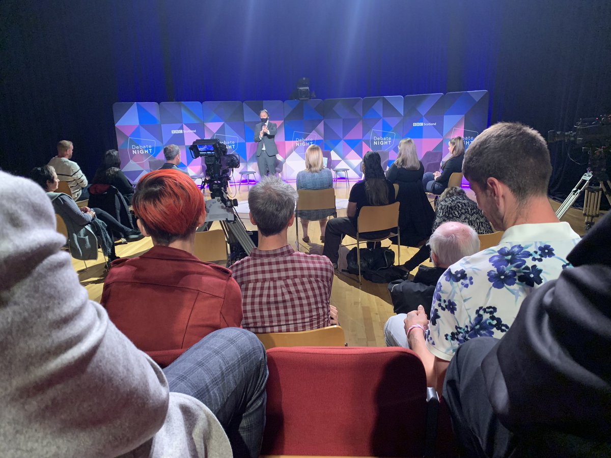 DarlingForsyth's tweet photo. @StephenJardine @bbcdebatenight great to be part of a live debate with a live audience https://t.co/PxBOay8Mrw