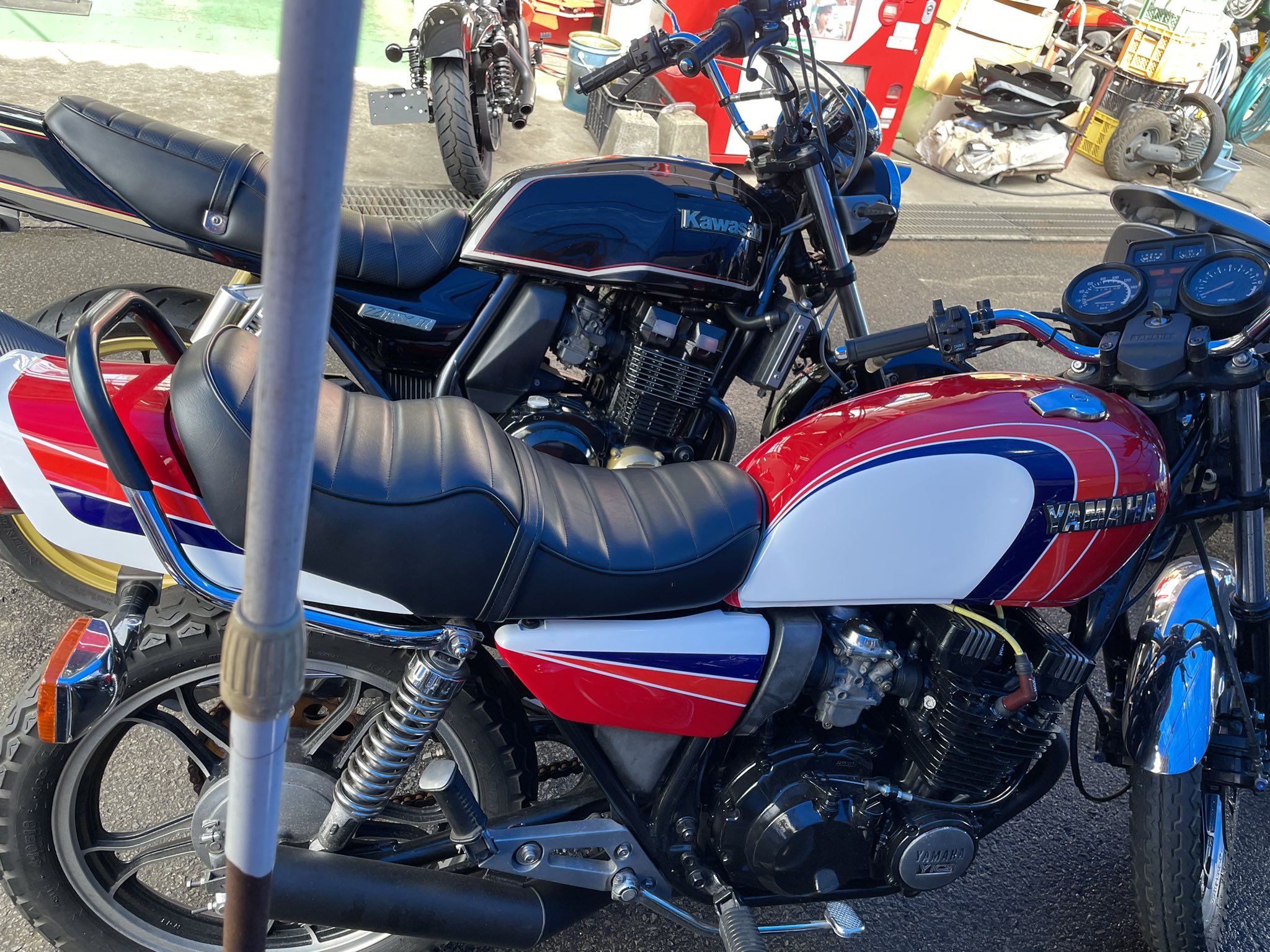 XJ400テール XJ400 D/E テールカウル｜旧車カスタム＆レストア｜テクニカル