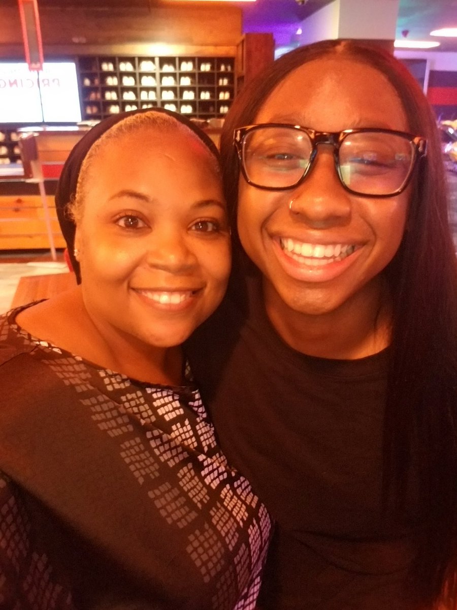 only1Ena's tweet photo. Celebrating my youngest nephew 19th bday!!! #family #birthdaycelebration https://t.co/RZujDKogJ1