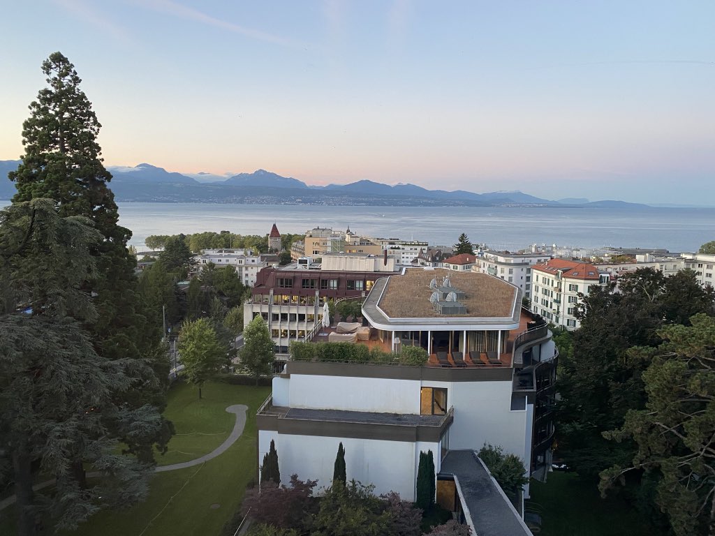 LuxeTiffany's tweet photo. Good morning from Lausanne on Lake Geneva, Switzerland. #travel #HotelRoyalSavoy #LuxeCH #LuxeTiffany https://t.co/mq3oyKta90