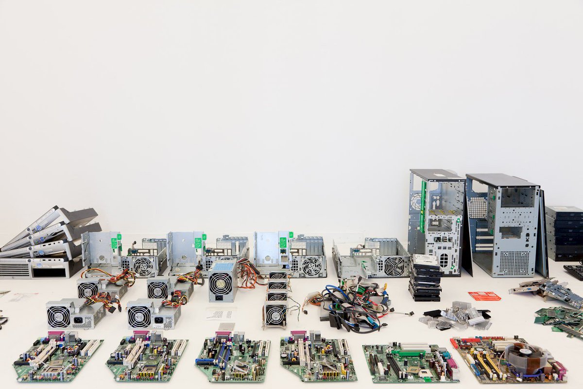 mplusmuseum's tweet photo. H/AlCuTaAu is one of a series of works in which Cohen and Van Balen reverse-engineered discarded electronic equipment back into ‘natural’ minerals by harvesting metals salvaged from a bankrupt furniture factory in Amsterdam.
Read more: https://t.co/yNXtLyvbRD
#MPlusMagazine https://t.co/nMSQ5GuexQ