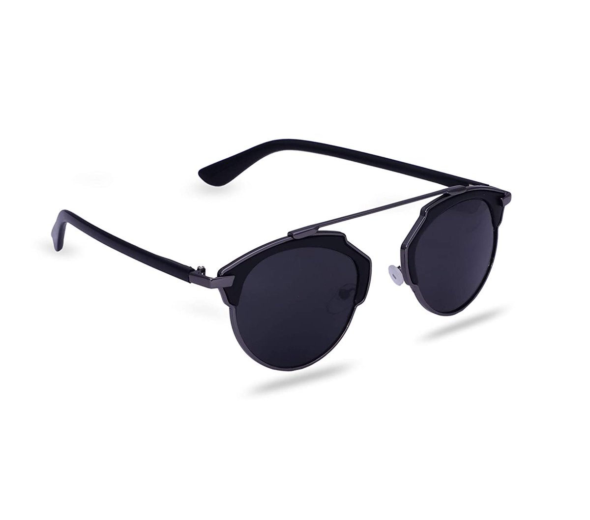 Roshfort5's tweet photo. Ready-to-wear #roshfort eyeglasses satisfying the need for fashionable designer eyewear…
#roshfort #sunglasses #semi-rimless #metalframe #fullblack #roundshape #uvprotected #drivingsunglasses #fishing #sports #bettervision #blackglass
To place an order DM OR WHATSAPP  7021477165 https://t.co/jB0CAuVAUj
