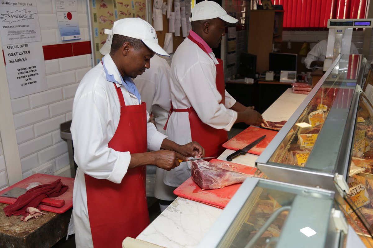 KenyaMarkets's tweet photo. Today we officially launch our pilot project with @giz_gmbh that seeks to catalyze hygienic standards & competitiveness in the #meat industry. The pilot will select 20 SMEs for coaching & capacity building.
#livestock #BusinessScoutsforDevelopment
#CompetitiveMeatProcessing https://t.co/94hfPCPzR1