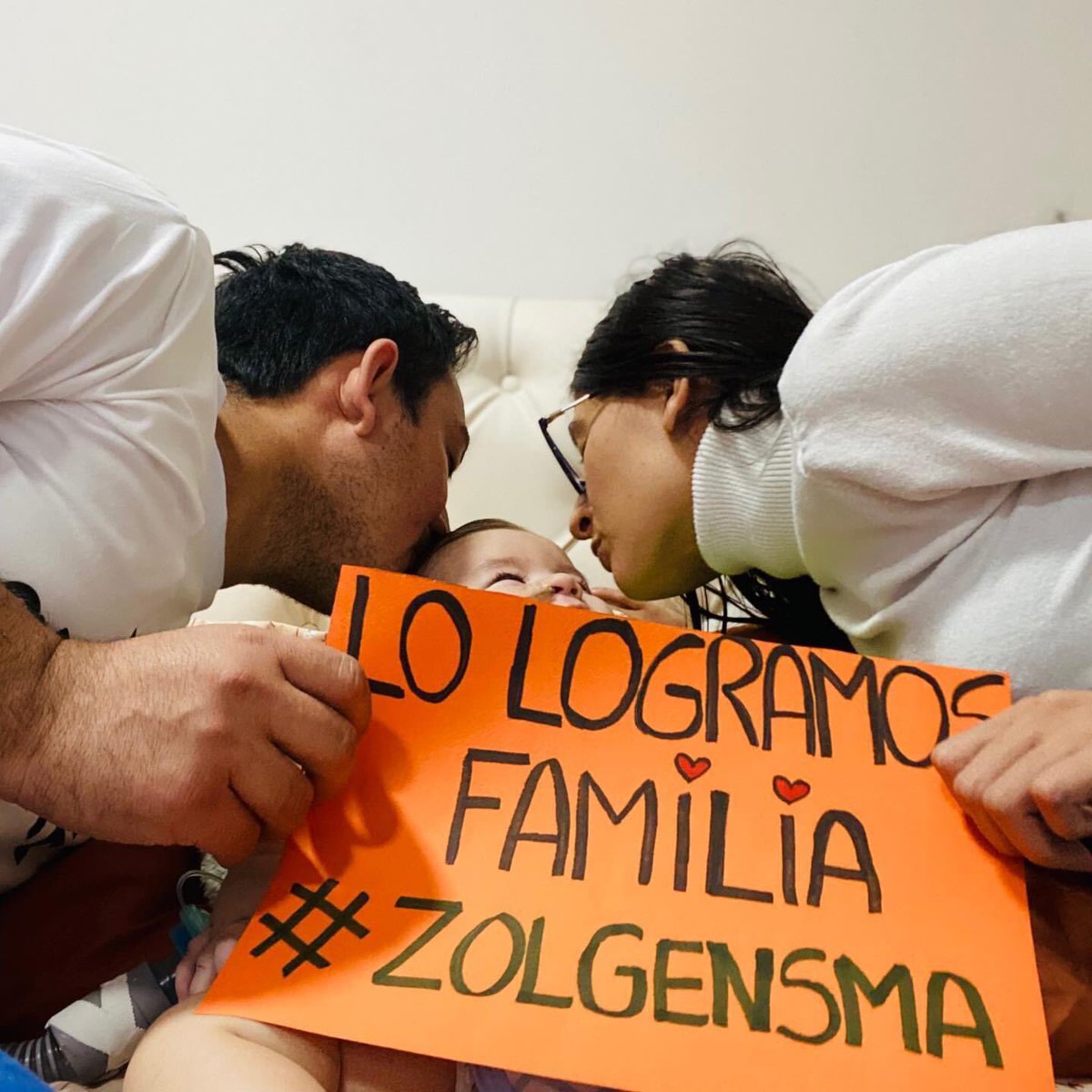 MilagroDerek's tweet photo. GRACIAS A DIOS 
GACIAS MINISTERIO DE SALUD PÚBLICA DEL ECUADOR 
GRACIAS DR.NICOLAY ASTUDILLO 
GRACIAS ÁNGELES DE DIOS 
GRACIAS FAMILIA SIN USTEDES LA VOZ DE DEREK NO HUBIERA SIDO ESCUCHADA SENTIMOS UNA IMENSA FELICIDAD QUE NOS INUNDA EL CORAZÓN 
LA GLORIA Y LA HONRA SEA PARA DIOS https://t.co/7dBn5jYjsf
