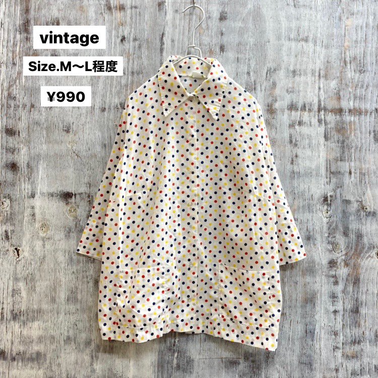 ewm_yokohama's tweet photo. 【アパレルフロア 10:00〜21:00】
本日はレディースの新入荷をご紹介
#undercover
#agnisb
などの人気ブランドから
#vimtage まで、幅広く入荷
レイヤード使いにも!
他にも紹介しきれないほど入荷していますので
ぜひ店頭ご覧ください✨
店舗📞045-242-5100
出張買取📞0120-105-513 https://t.co/FtHMA2T4q7