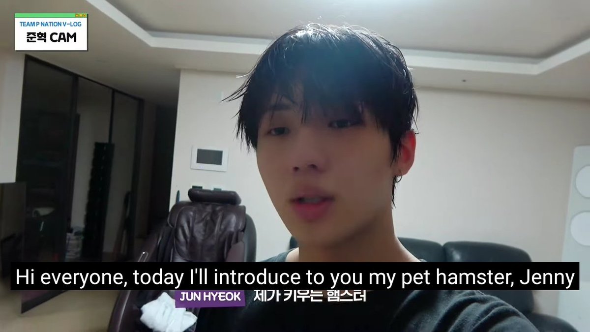 RT @CJHPICT: Junhyeok and his hamster, Jenny >< https://t.co/4XCvw2qISG