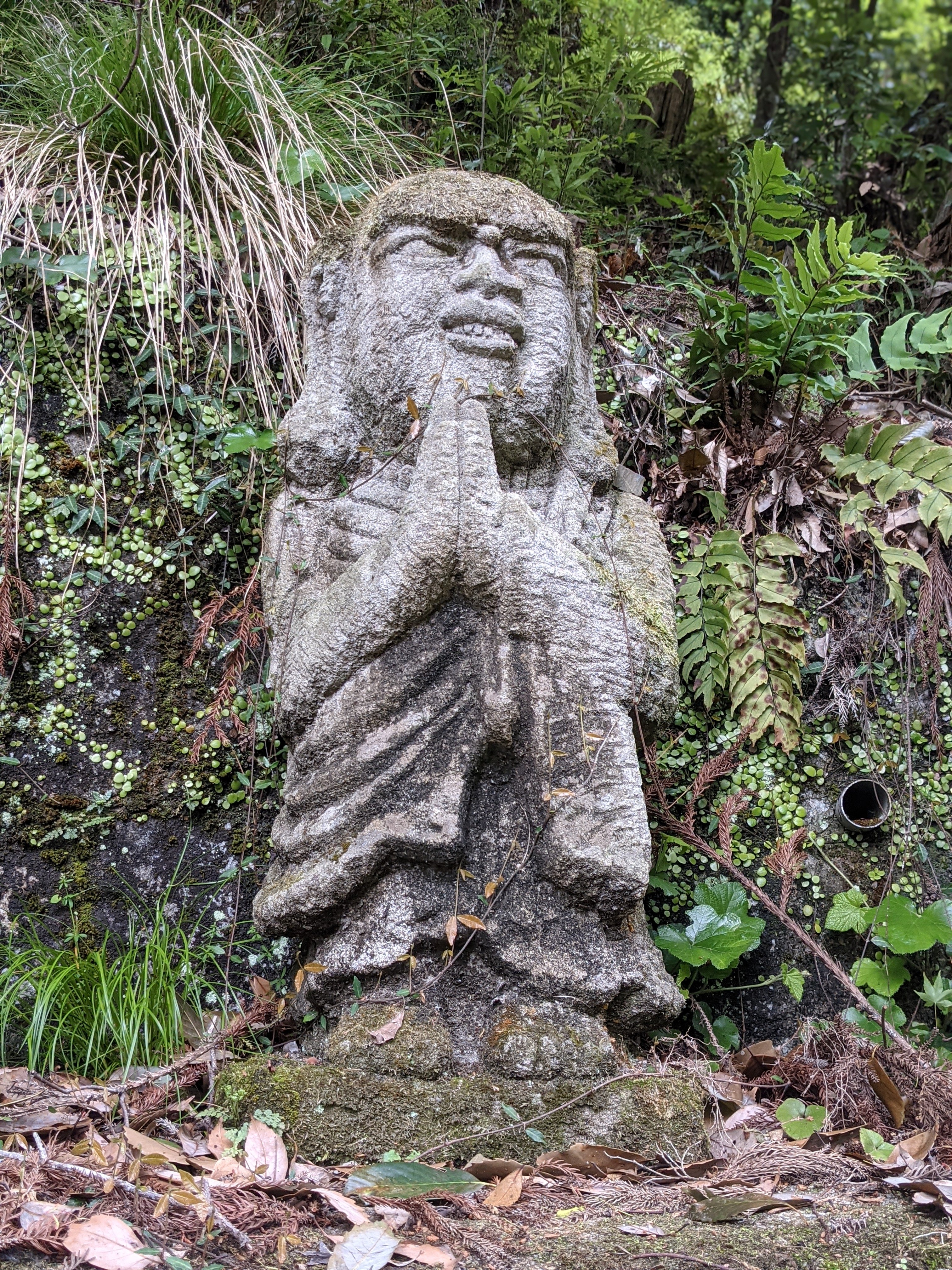 Camellia Tea Ceremony Astonishingly 10 Years Later 10 Rakan 千二百羅漢 Had Been Created These Were Placed In The Grounds Of Otagi Nenbutsu Ji 愛宕念仏寺 And Unveiled In 1981 To Mark The