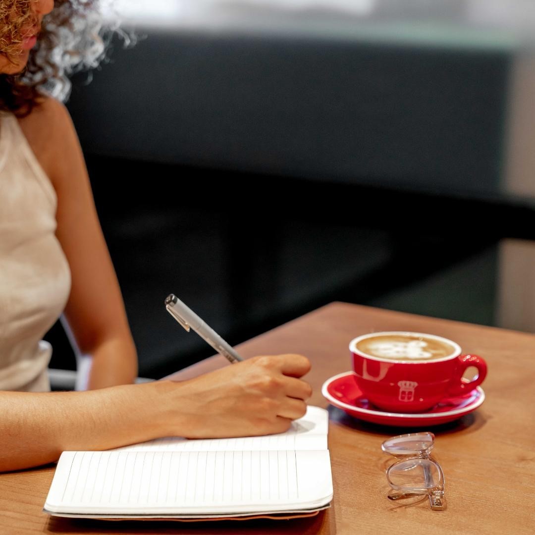 vidaecaffeghana's tweet photo. Don't forget to stop and smell the coffee today! While you make great plans for the coming month. https://t.co/hRlm7prxkJ
