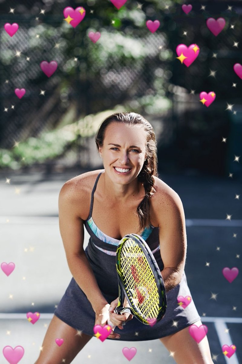 martinahingisCH's tweet photo. @mhingis joyeux anniversaire à la superbe Martina Hingis qui fête ses 41 ans aujourd'hui ♥️♥️♥️ https://t.co/c2jfpcPKo4